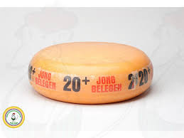 20+ kaas jong belegen heel p/kg.
