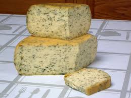 Brandnetelkaas heel p/kg.