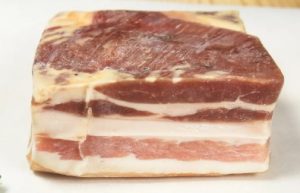 Buikspek stukje ± 250 gr. p/kg.