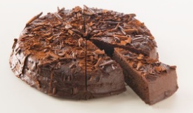 Triple Chocolate cake 1,32 kg.